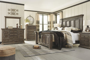 Wyndahl Panel Bed