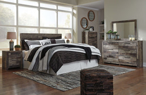 Derekson Bedroom Set