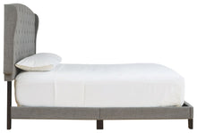 Vintasso Upholstered Bed