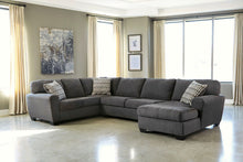 Sorenton Sectional with Chaise