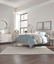 Socalle Platform Bed