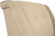 Clarinda Accent Chair