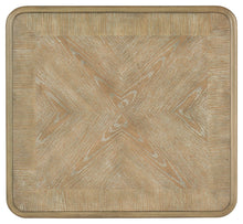 Realyn Table (Set of 3)