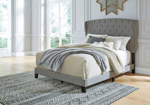 Vintasso Upholstered Bed