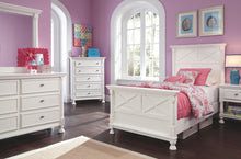 Kaslyn Chest of Drawers