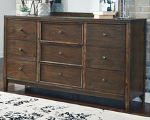 Kisper Dresser