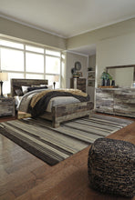 Derekson Bedroom Set