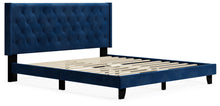 Vintasso Upholstered Bed