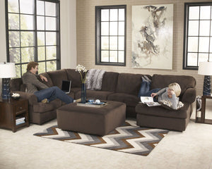 Jessa Place Sectional with Chaise