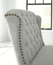 Jeanette Dining Room Set