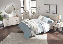 Socalle Panel Platform Bed