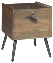 Calmoni End Table