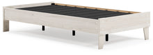 Socalle Platform Bed