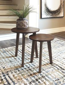 Clydmont Accent Table (Set of 2)