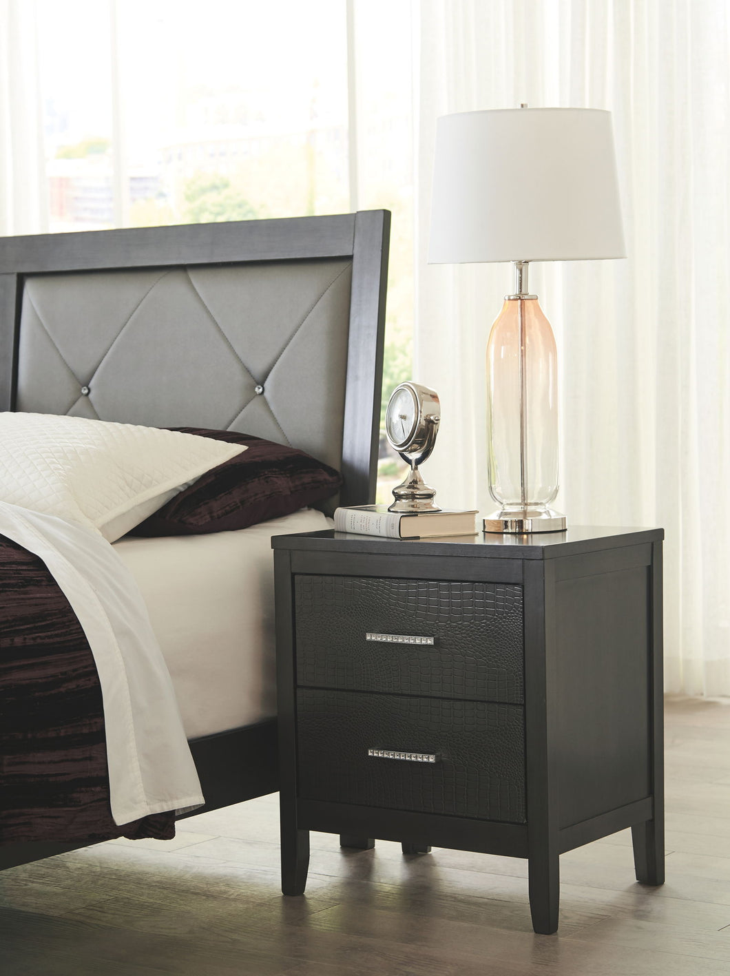 Delmar Night Stand