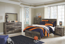 Derekson Bedroom Set