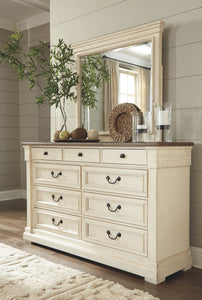 Bolanburg Dresser