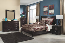 Zanbury Bedroom Set