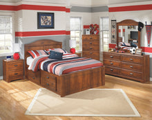 Barchan Storage Panel Bed