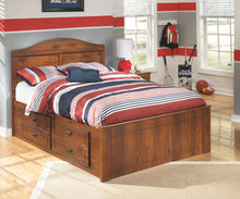 Barchan Storage Panel Bed