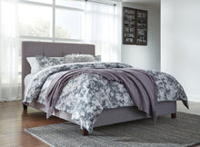 Dolante Upholstered Bed