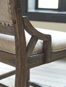 Wyndahl Dining Room Set