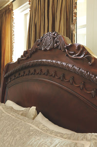 North Shore Sleigh Bed