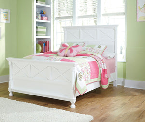 Kaslyn Panel Bed