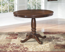 Leahlyn Dining Room Table