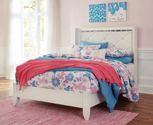 Dreamur Panel Bed