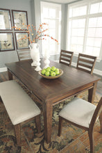 Flynnter Dining Room Set