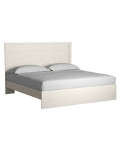 Stelsie Panel Bed