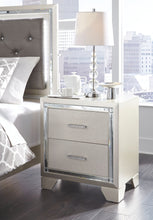 Lonnix Nightstand