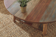 Raebecki Table (Set of 3)