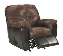 Gregale Recliner
