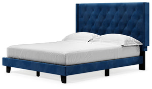 Vintasso Upholstered Bed