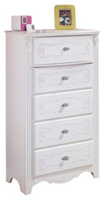 Exquisite Chest of Drawers