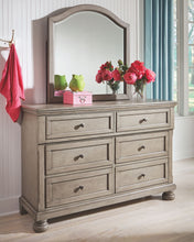 Lettner Dresser