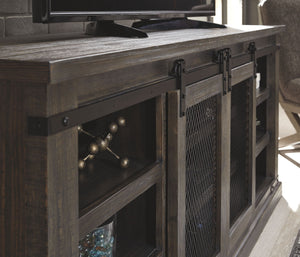 Danell Ridge 70" TV Stand