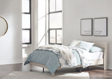 Socalle Platform Bed