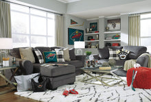 Braxlin Living Room Set