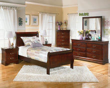 Alisdair Sleigh Bed