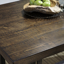 Kavara Dining Room Set