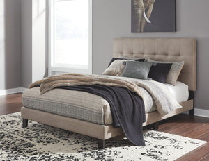 Adelloni Upholstered Bed