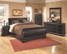 Huey Vineyard Sleigh Bed