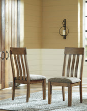 Flaybern Dining Room Set