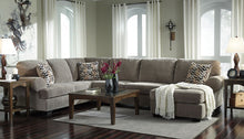 Jinllingsly Sectional with Chaise
