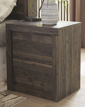 Vay Bay Nightstand